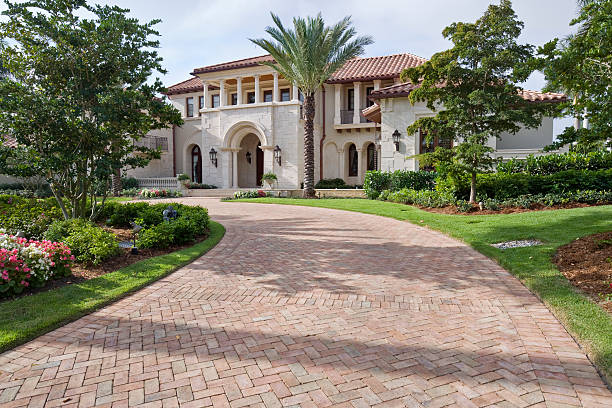 Best Driveway Resurfacing Pavers  in Ames, IA